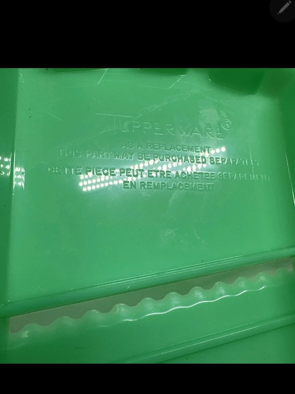 Tupperware Bright Green Replacement Lid